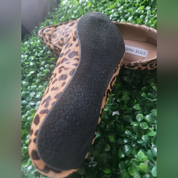 Steve Madden Leopard Print Flats - Picture 3 of 7
